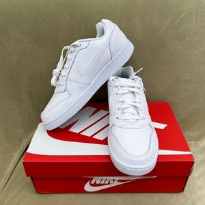 brand new Nike Sneaker